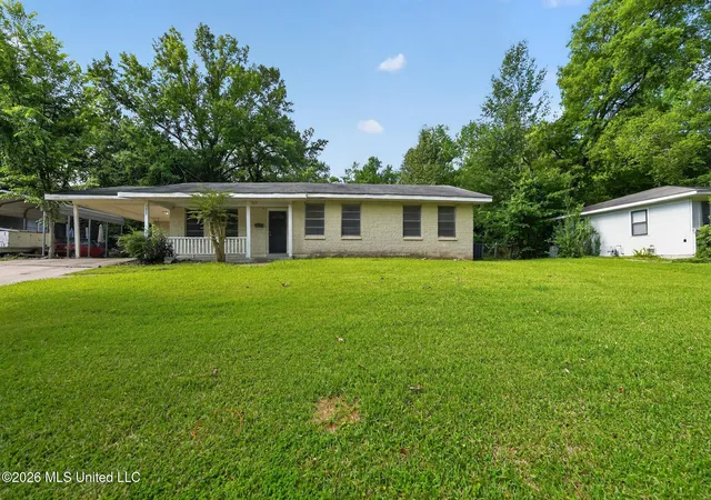 Homes for sale in Jackson, MS | 1523 Winchester St, Jackson, MS 39211 | MLS# 4150004