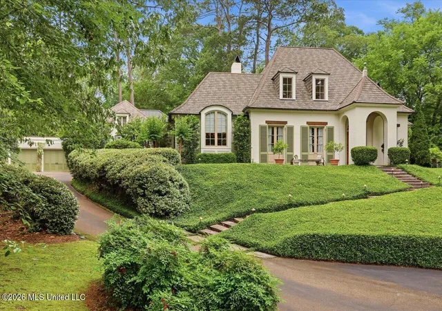 Single family home for sale at 2135 Eastover Dr, Jackson, MS 39211 | MLS# 4148644