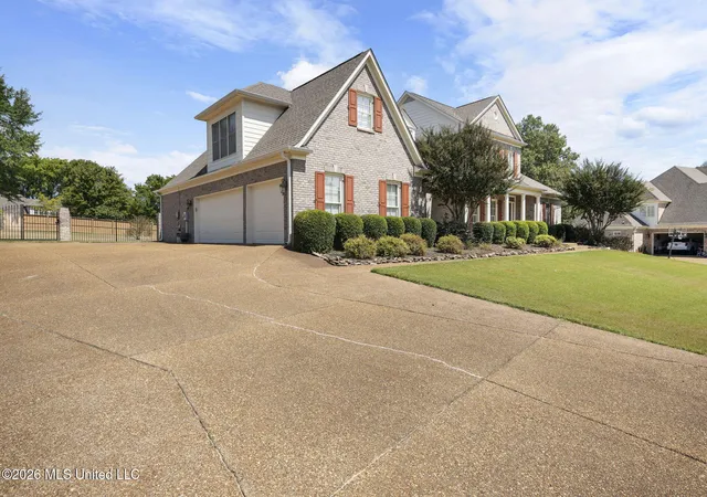 Homes for sale in Nesbit, MS | 2830 S Manning Cir, Nesbit, MS 38651 | MLS# 4148766