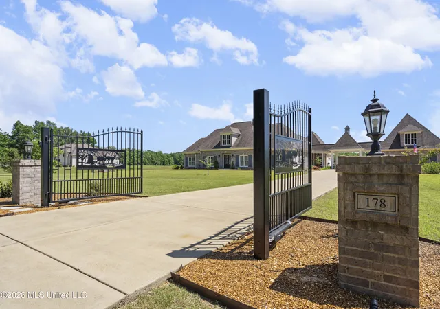 2nd image of 178 Addison Ln, Byhalia, MS 38611 | MLS# 4148724