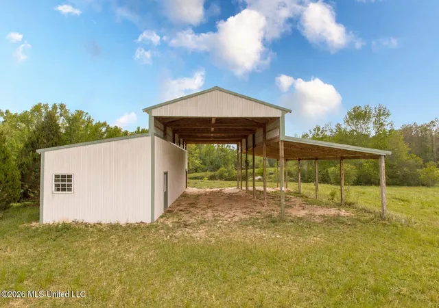 Photo 3 of Multi family home for sale at 168 Winchester Rd, Poplarville, MS 39470 | MLS# 4148678 | Listing updated on 2026-05-07