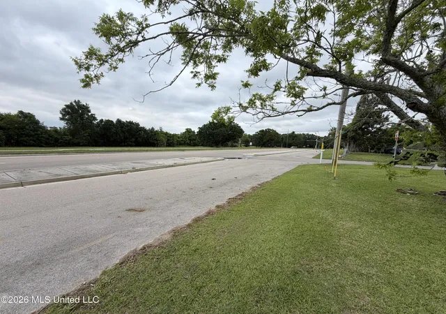Homes for sale in Biloxi, MS | 341 Collier St, Biloxi, MS 39530 | MLS# 4148703