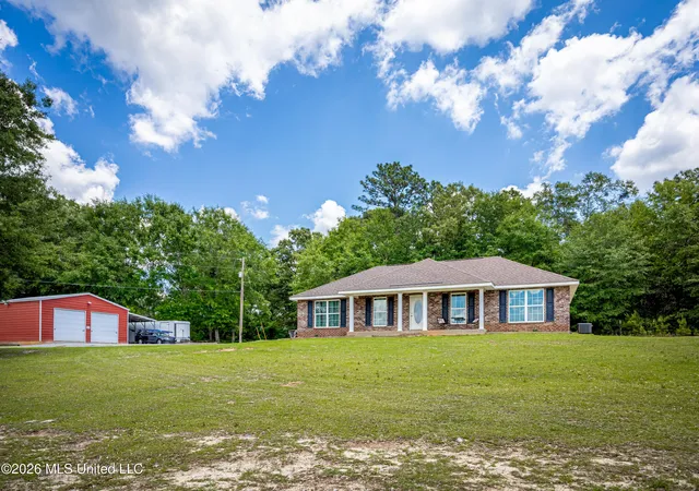 Photo 2 of Single family home for sale at 21510 Yankee Town Rd, Saucier, MS 39574 | MLS# 4148798 | Listing updated on 2026-09-19