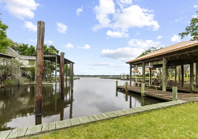Photo 3 of Single family home for sale at 4510 Willow St, Pascagoula, MS 39567 | MLS# 4148774 | Listing updated on 2026-09-14