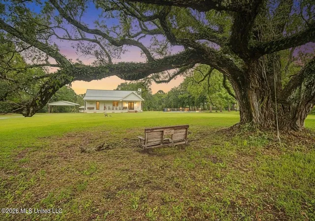 Photo 3 of Single family home for sale at 15101 Cable Brg Rd, Gulfport, MS 39503 | MLS# 4148775 | Listing updated on 2026-09-03