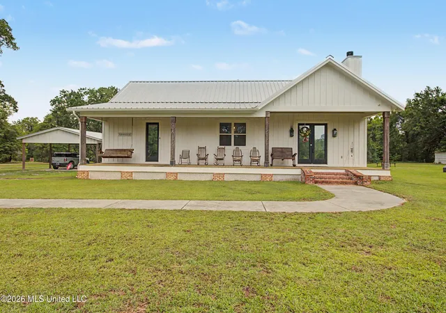 Photo 4 of Single family home for sale at 15101 Cable Brg Rd, Gulfport, MS 39503 | MLS# 4148775 | Listing updated on 2026-09-03