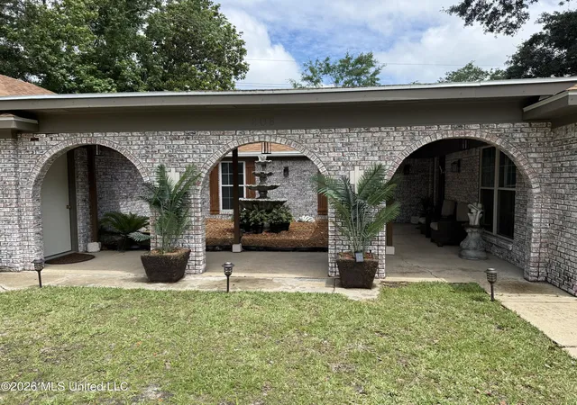 2nd image of 206 Boggs Cir, Long Beach, MS 39560 | MLS# 4148882