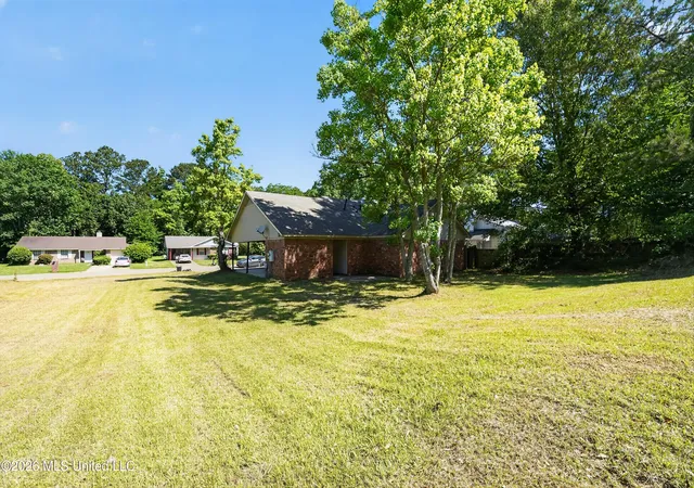 Homes for sale in Jackson, MS | 4253 Cypress Dr, Jackson, MS 39212 | MLS# 4149538