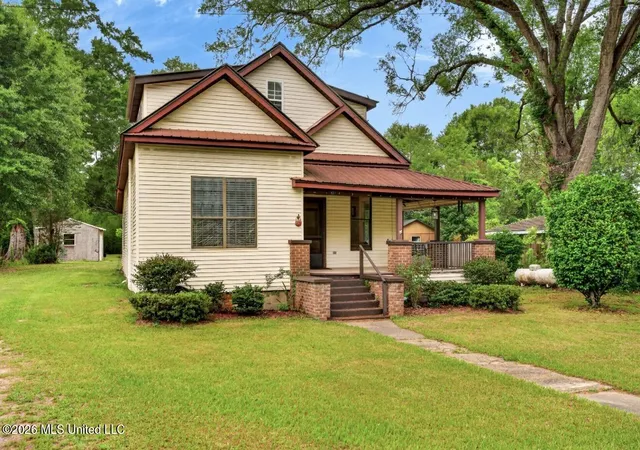 Homes for sale in Carriere, MS | 931 Old Hwy 11, Carriere, MS 39426 | MLS# 4148847