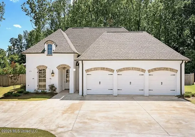 Homes for sale in Madison, MS | 276 Harris Cir, Madison, MS 39110 | MLS# 4148874