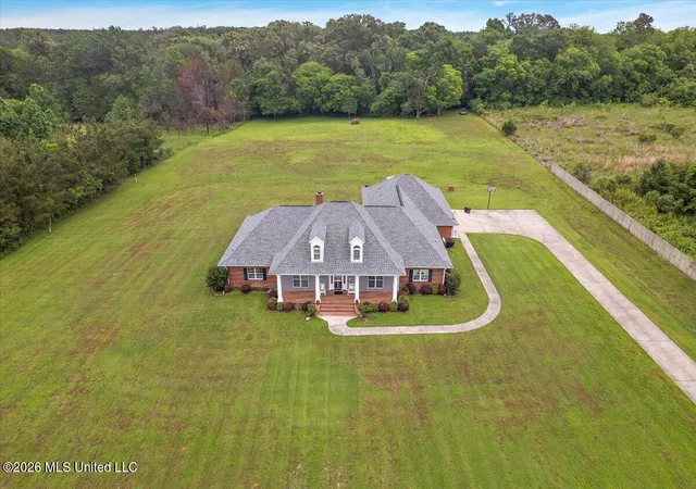1st image of 136 Mccullough Ln, Flora, MS 39071 | MLS# 4148966