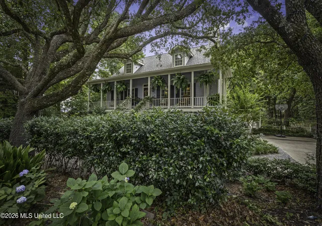 image of 312 Washington Ave, Ocean Springs, MS 39564 | MLS# 4149000