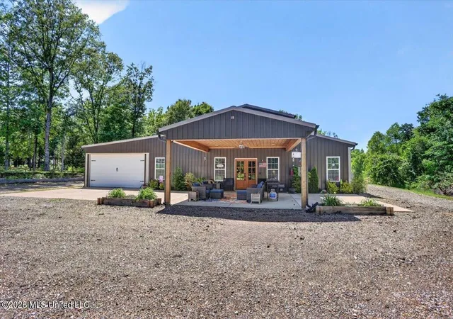 Homes for sale in Coldwater, MS | 114 Acorn, Coldwater, MS 38618 | MLS# 4149067