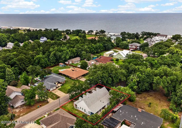 Homes for sale in Pass Christian, MS | 125 Espy Ave, Pass Christian, MS 39571 | MLS# 4149443