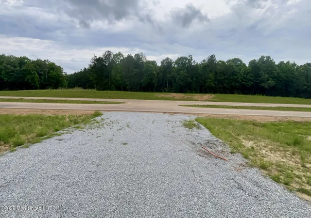 Photo 4 of Land for sale at 7217 N Mississippi 25, Brandon, MS 39047 | MLS# 4149001 | Listing updated on 2026-05-11