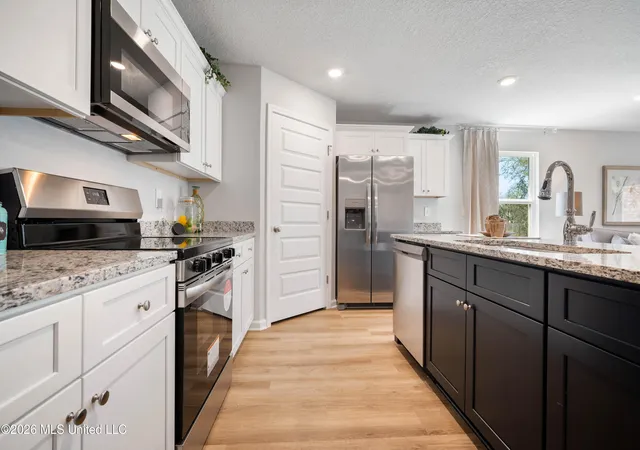 Photo 4 of Sale Pending at 13449 Pond Ridge Way, Gulfport, MS 39503 | MLS# 4149365 | Listing updated on 2026-08-24