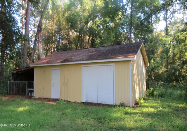 Photo 3 of Single family home for sale at 15929 Big Ridge Rd, Biloxi, MS 39532 | MLS# 4149020 | Listing updated on 2026-08-25