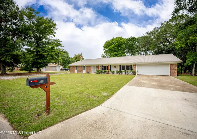 Photo 2 of Single family home for sale at 117 Muirfield Ct, Ocean Springs, MS 39564 | MLS# 4149108 | Listing updated on 2026-09-04