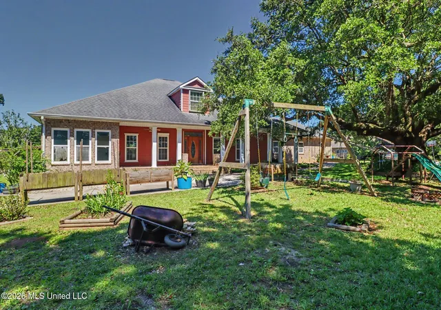 Homes for sale in Pass Christian, MS | 14390 Vidalia Rd, Pass Christian, MS 39571 | MLS# 4153074
