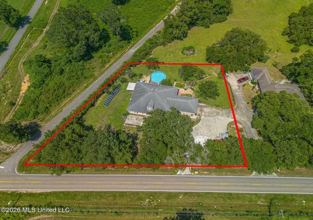 Homes for sale in Pass Christian, MS | 14390 Vidalia Rd, Pass Christian, MS 39571 | MLS# 4153074