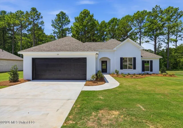 Photo 1 of Sale Pending at 218 New Hvn Ln, Brandon, MS 39042 | MLS# 4149150 | Listing updated on 2026-09-03