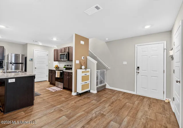 5th image of 2020 Magazine St, Ocean Springs, MS 39564 | MLS# 4149076
