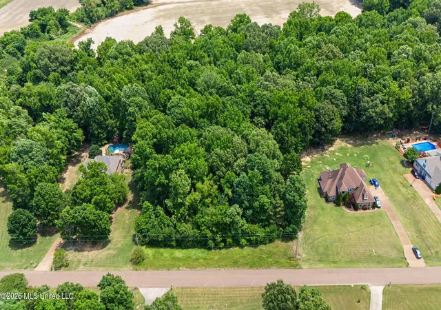 Photo 3 of Land for sale at 105 E Crockett Loop, Hernando, MS 38632 | MLS# 4149873 | Listing updated on 2026-07-20