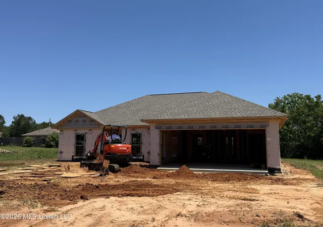 Photo 1 of Single family home for sale at 102 Chessie Ln, Carthage, MS 39051 | MLS# 4149118 | Listing updated on 2026-08-01