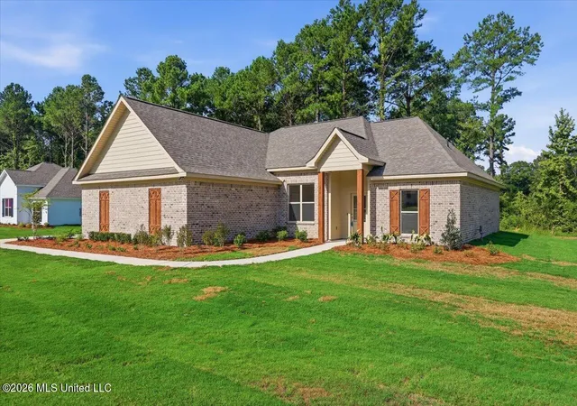 Photo 2 of Single family home for sale at 214 New Hvn Ln, Brandon, MS 39042 | MLS# 4149166 | Listing updated on 2026-09-21