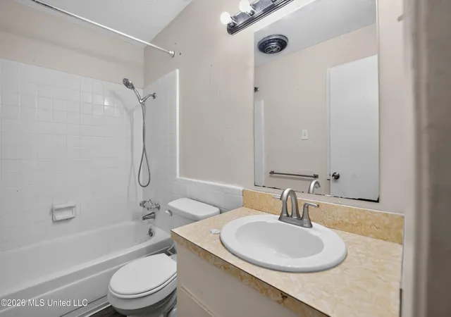 Photo 30 of Sale Pending at 5710 Orchard View, Jackson, MS 39211 | MLS# 4154611 | Listing updated on 2026-09-08