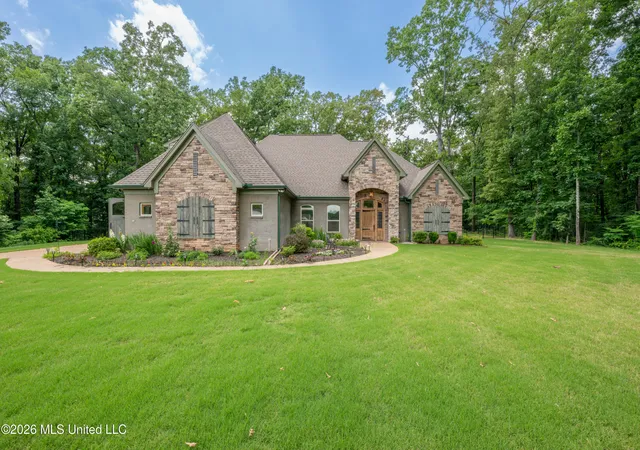 Homes for sale in Hernando, MS | 568 Woodford Cvs, Hernando, MS 38632 | MLS# 4149934