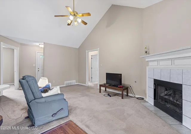 Photo 4 of Sale Pending at 1867 Thomas St, Horn Lake, MS 38637 | MLS# 4155349 | Listing updated on 2026-08-29