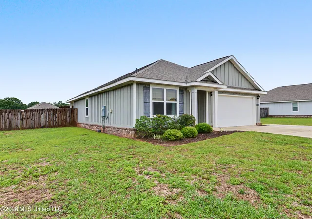 Homes for sale in Lucedale, MS | 118 Mulberry Dr, Lucedale, MS 39452 | MLS# 4149441