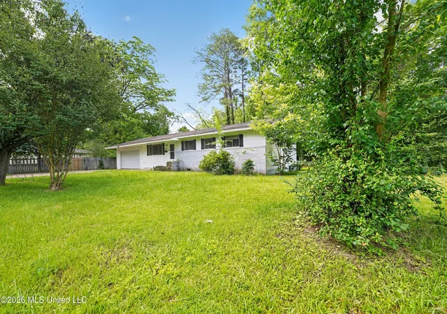 Homes for sale in Jackson, MS | 1235 Adkins Blvd, Jackson, MS 39211 | MLS# 4151003