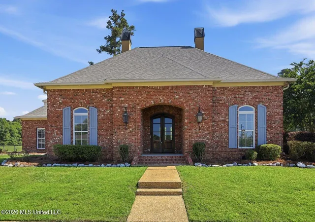 Photo 1 of Single family home for sale at 100 Grandeur Dr, Brandon, MS 39042 | MLS# 4149328 | Listing updated on 2026-06-11