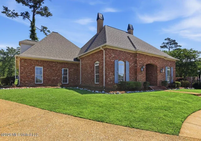 Photo 3 of Single family home for sale at 100 Grandeur Dr, Brandon, MS 39042 | MLS# 4149328 | Listing updated on 2026-06-11