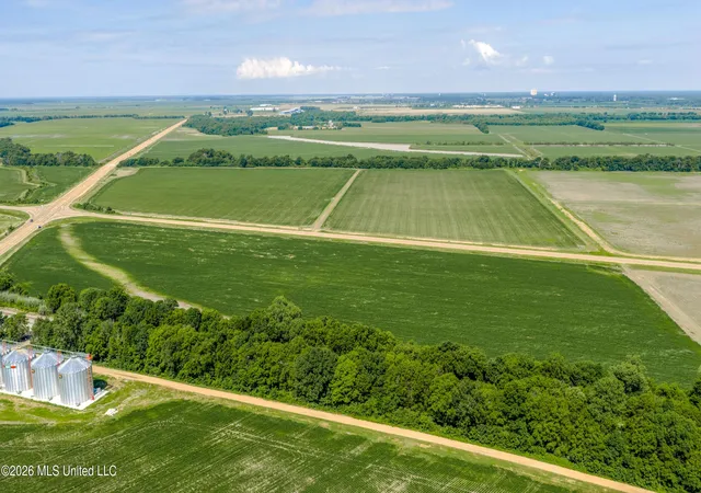 Homes for sale in Tunica, MS | Hwy 3, Tunica, MS 38676 | MLS# 4149354