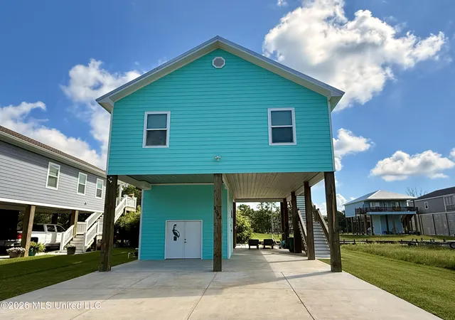 Homes for sale in Bay Saint Louis, MS | 4082 Cardinal St, Bay Saint Louis, MS 39520 | MLS# 4149735