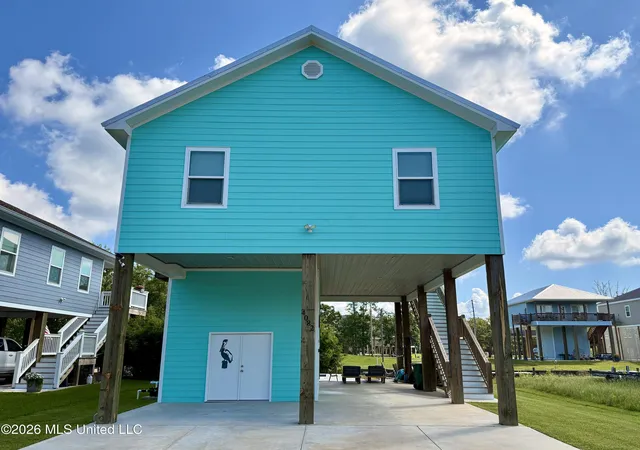 Homes for sale in Bay Saint Louis, MS | 4082 Cardinal St, Bay Saint Louis, MS 39520 | MLS# 4149735