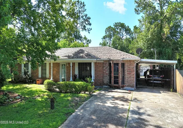 Photo 3 of Single family home for sale at 2540 George St, Gulfport, MS 39503 | MLS# 4151033 | Listing updated on 2026-09-04