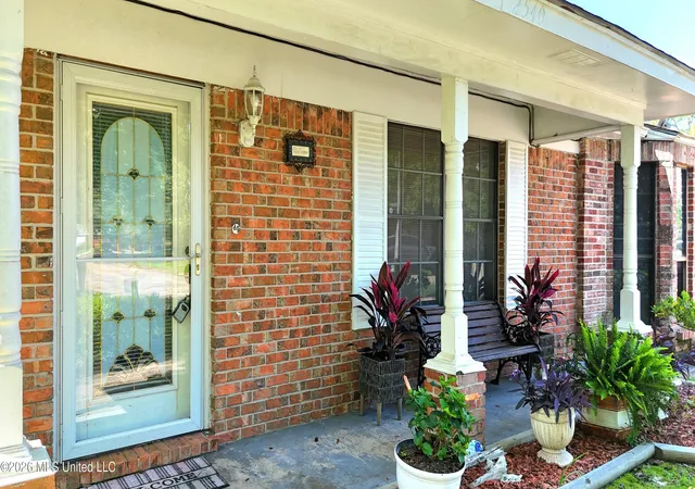 Photo 3 of Single family home for sale at 2540 George St, Gulfport, MS 39503 | MLS# 4151033 | Listing updated on 2026-09-04