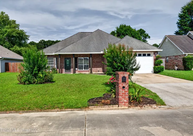 3rd image of 7621 Falcon Cir, Ocean Springs, MS 39564 | MLS# 4149429