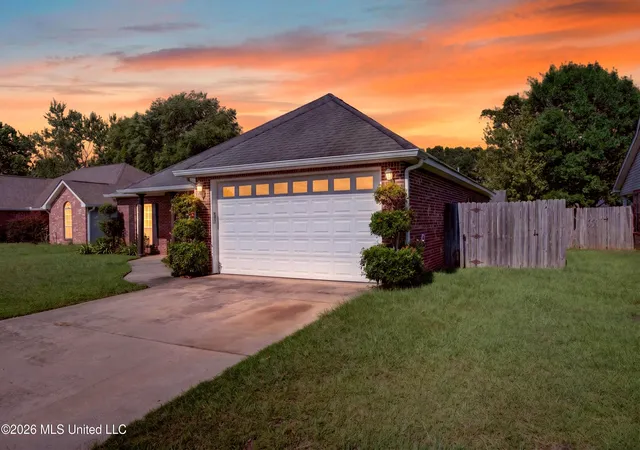 2nd image of 7621 Falcon Cir, Ocean Springs, MS 39564 | MLS# 4149429