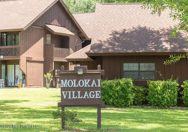 Homes for sale in Diamondhead, MS | 210 Molokai, Diamondhead, MS 39525 | MLS# 4149461