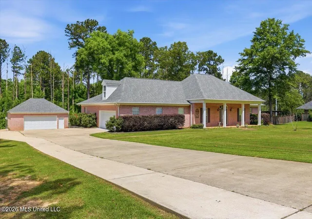 Photo 3 of Single family home for sale at 117 Holly Bush Pl, Brandon, MS 39047 | MLS# 4149680 | Listing updated on 2026-09-16