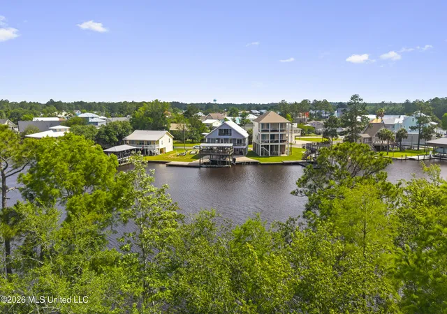 5th image of 6149 Pontiac Dr, Kiln, MS 39556 | MLS# 4149837
