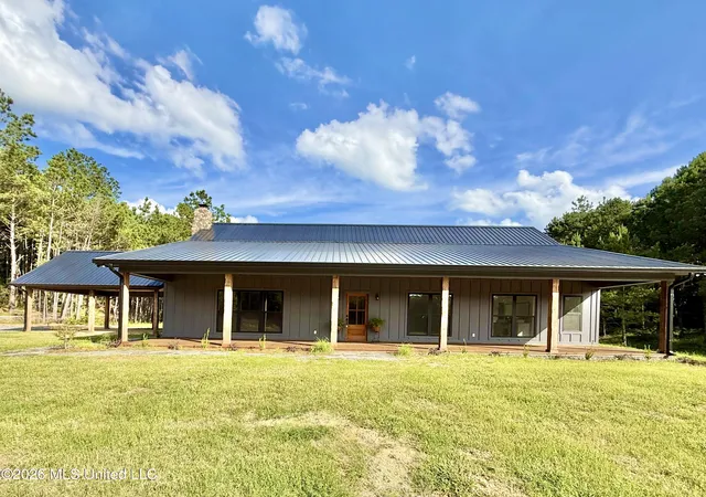 Homes for sale in Crystal Springs, MS | 1066 Harmony Rd, Crystal Springs, MS 39059 | MLS# 4149810