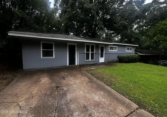 Homes for sale in Jackson, MS | 1369 Dianne Dr, Jackson, MS 39204 | MLS# 4150343