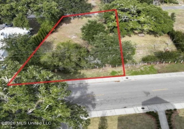 Photo 2 of Land for sale at 722 2nd Street, Gulfport, MS 39501 | MLS# 4149521 | Listing updated on 2026-05-26
