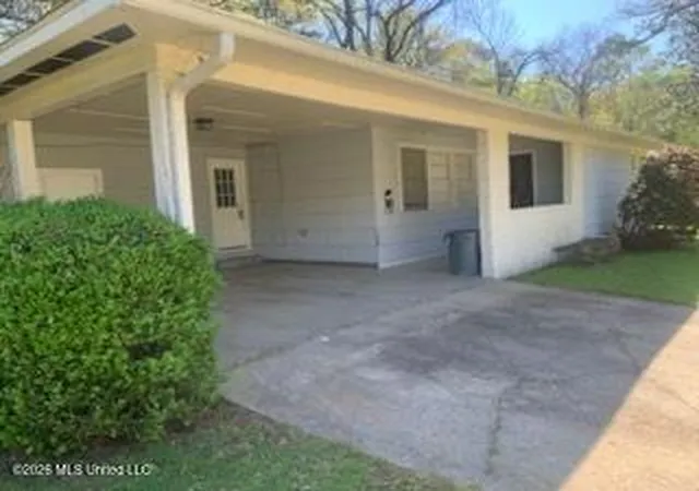 2nd image of 1521 N Wilhurst St, Jackson, MS 39211 | MLS# 4149659
